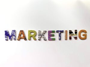 Studia Marketing i PR. Jakich umiejętności uczą?