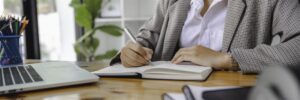 Wsparcie w pisaniu prac doktorskich z różnych dziedzin